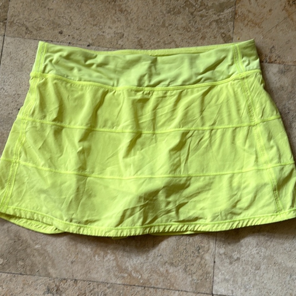 Lululemon neon skirt size 12